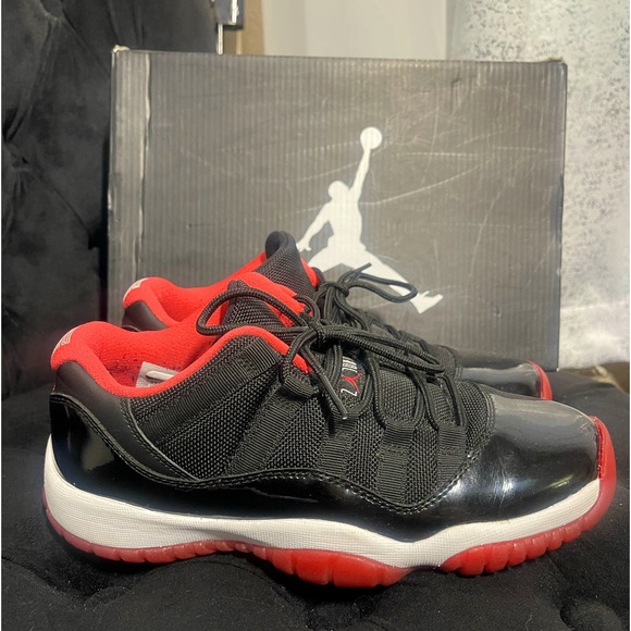 🖤❤️🤍Jordan sneakers👟❤️ - Picture 7 of 11